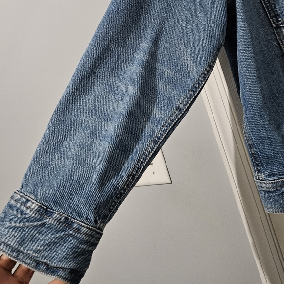 NWT: Women's Tommy Hilfiger Classic Denim Jacket - XXL - Picture 7 of 12